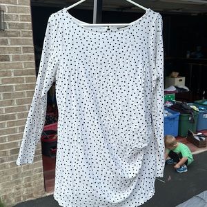 A pea in the pod black polka dot long sleeve top